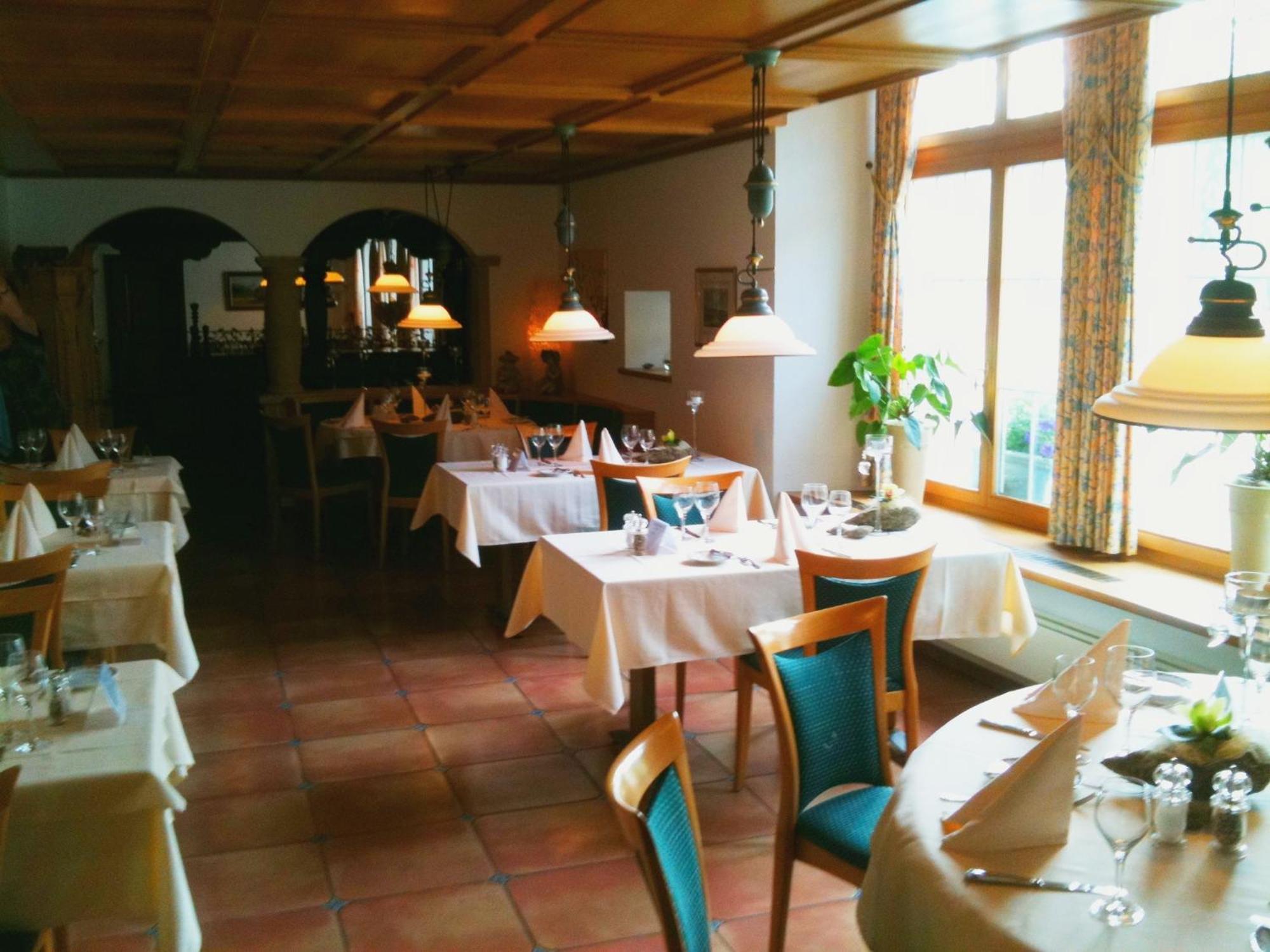 Hotel Kreuz Holderbank Luaran gambar